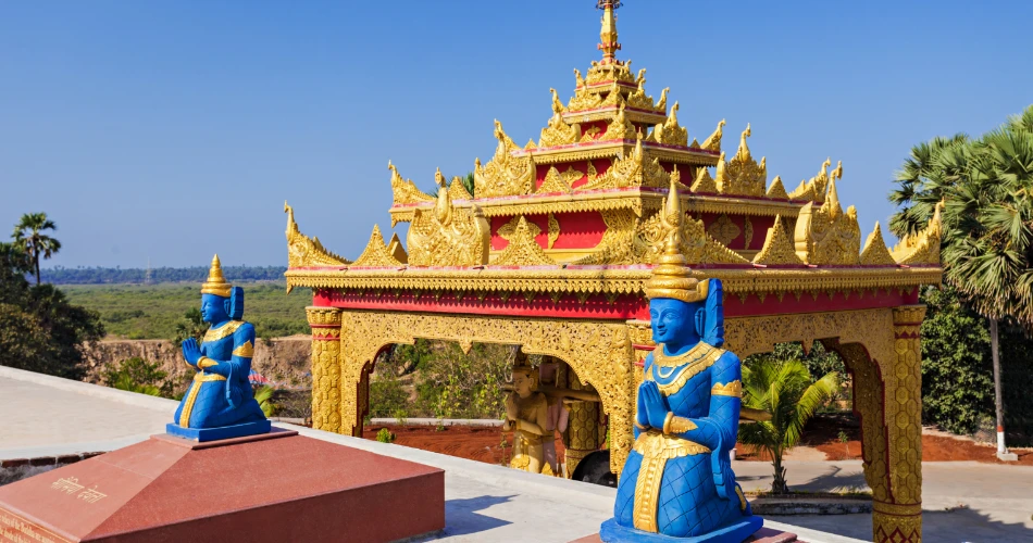 Global Vipassana Pagoda: A Meditation Haven Near Mumbai